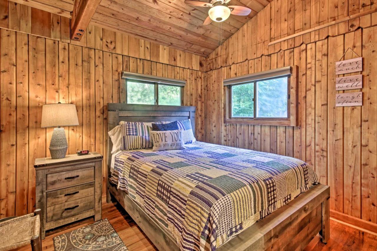 Secluded Stanardsville Cabin With 10 Acres And Hot Tub Exterior foto